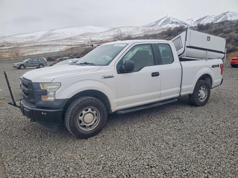 FORD F150 2016 with VIN 1FTFX1EFXGFC00853 - Photo from auction