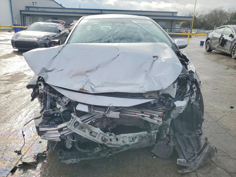 Photo 5 from auction – 2024 TOYOTA COROLLA LE with VIN JTDBCMFE2RJ033177