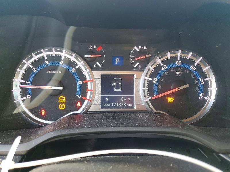 Photo 9 from auction – 2014 TOYOTA 4RUNNER SR with VIN JTEBU5JR2E5186640