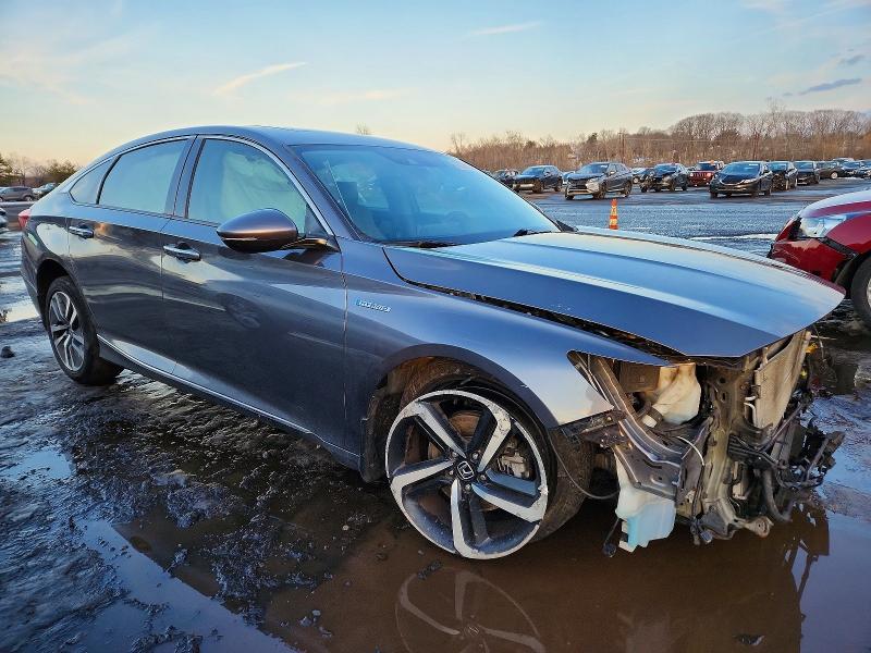 Photo 4 from auction – 2018 HONDA ACCORD with VIN 1HGCV3F97JA014612