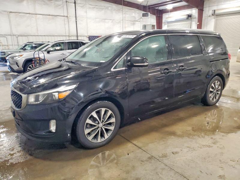 KIA SEDONA EX 2018 with VIN KNDMC5C11J6372259 - Photo from auction