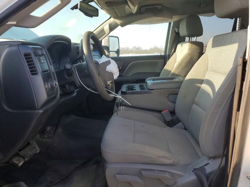 Photo 7 from auction – 2019 CHEVROLET SILVERADO with VIN 2GB2CREG7K1210469