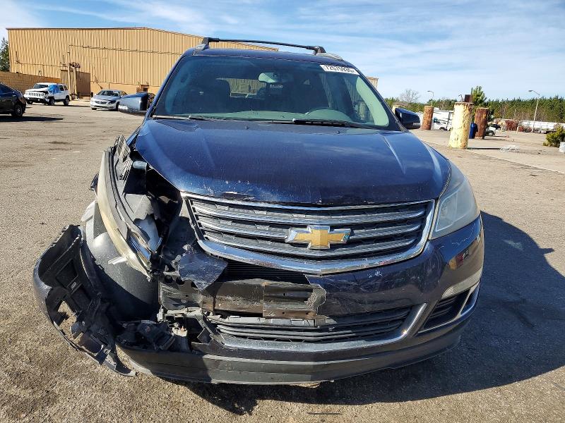 Photo 5 from auction – 2017 CHEVROLET TRAVERSE L with VIN 1GNKRGKD8HJ117524