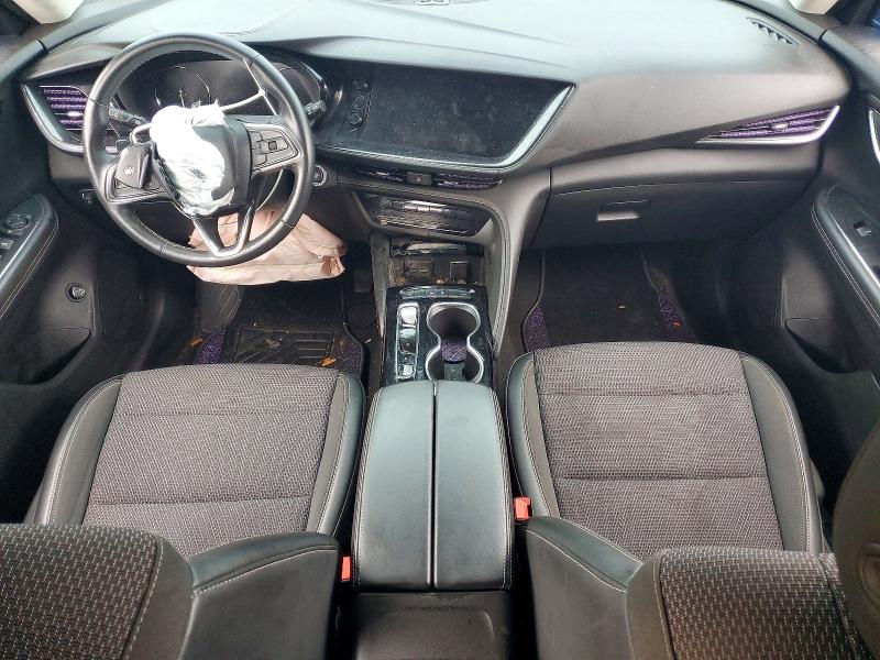 Photo 8 from auction – 2022 BUICK ENVISION with VIN LRBAZLR47ND163373