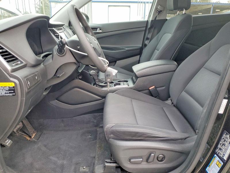 Photo 7 from auction – 2017 HYUNDAI TUCSON with VIN KM8J3CA27HU493463
