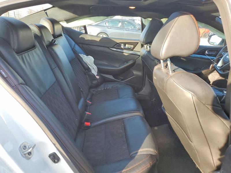 Photo 10 from auction – 2022 NISSAN MAXIMA with VIN 1N4AA6EV4NC505799