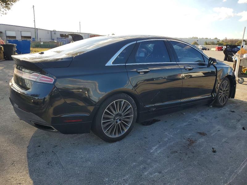 Foto 3 de la subasta – 2016 LINCOLN MKZ con VIN 3LN6L2G90GR634173