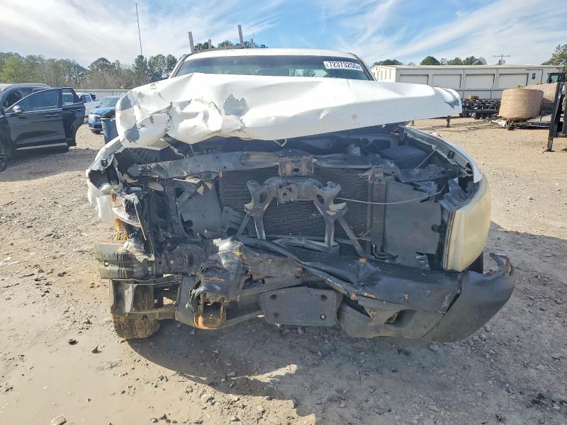 Photo 5 from auction – 2009 CHEVROLET SILVERADO with VIN 1GCEC19019E121738