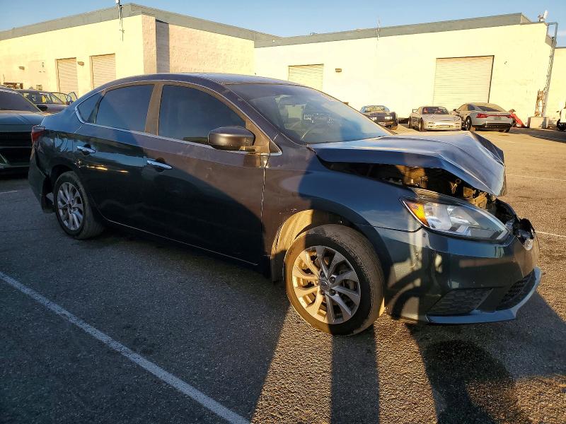 Photo 4 from auction – 2017 NISSAN SENTRA S with VIN 3N1AB7AP1HY358764