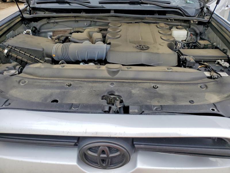 Photo 12 from auction – 2023 TOYOTA 4RUNNER SE with VIN JTEMU5JR2P6158519