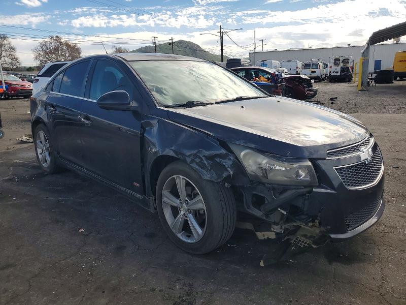 Photo 4 from auction – 2014 CHEVROLET CRUZE with VIN 1G1PE5SB2E7358669