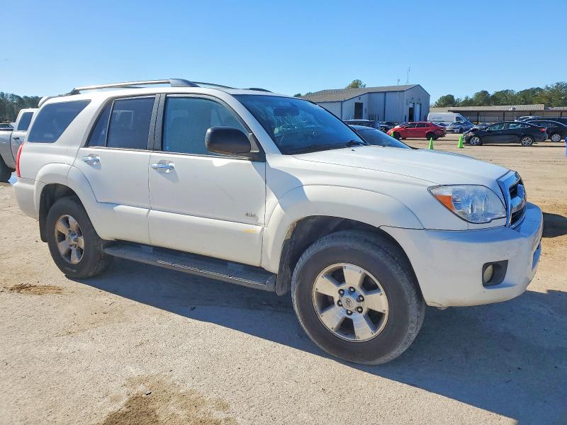 Photo 4 from auction – 2007 TOYOTA 4RUNNER SR with VIN JTEZU14R978084465