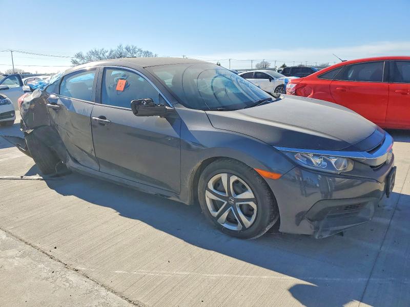Photo 4 from auction – 2018 HONDA CIVIC with VIN 2HGFC2F55JH579307
