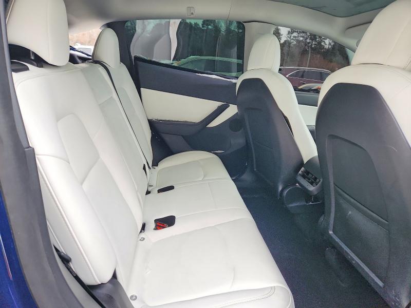 Photo 10 from auction – 2022 TESLA MODEL Y with VIN 7SAYGDEEXNF430558