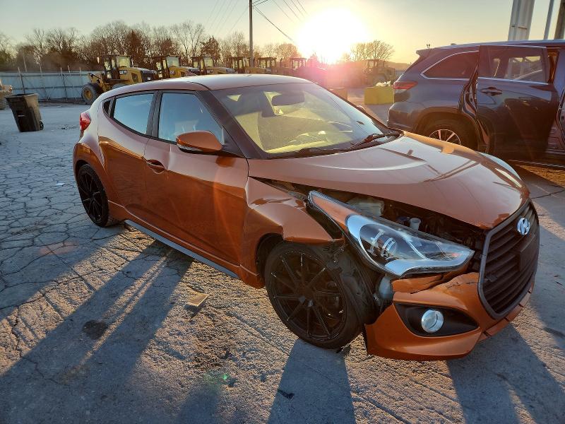 Photo 4 from auction – 2016 HYUNDAI VELOSTER with VIN KMHTC6AE9GU297947