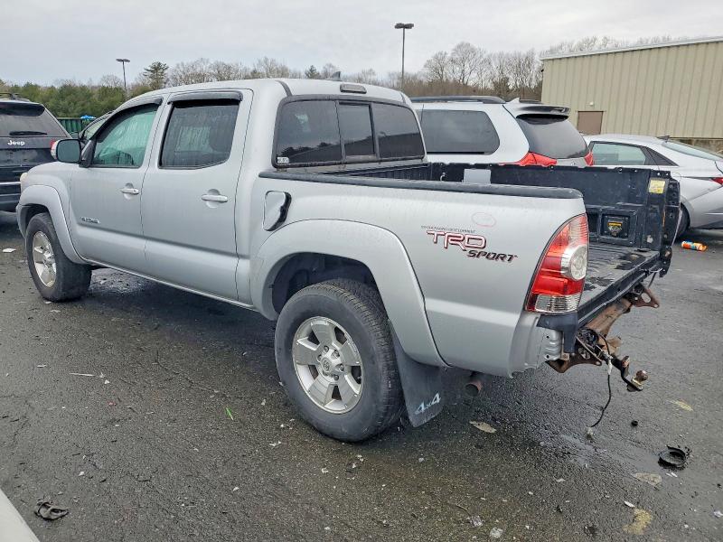 Photo 2 from auction – 2012 TOYOTA TACOMA with VIN 3TMLU4EN6CM093623