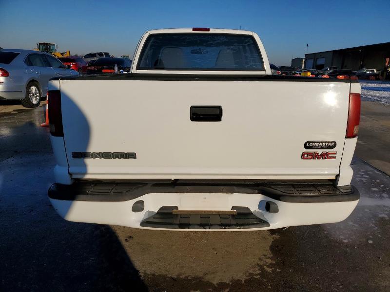 Photo 6 from auction – 2003 GMC SONOMA with VIN 1GTCS19H738133480