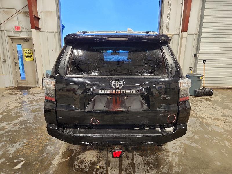 Photo 6 from auction – 2015 TOYOTA 4RUNNER SR with VIN JTEBU5JR2F5205785