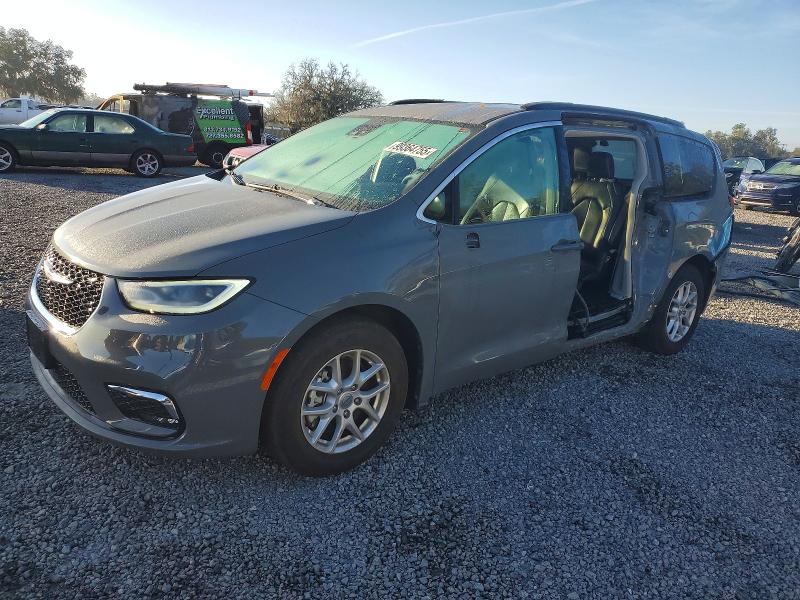 CHRYSLER PACIFICA T 2022 with VIN 2C4RC1BG1NR218119 - Photo from auction