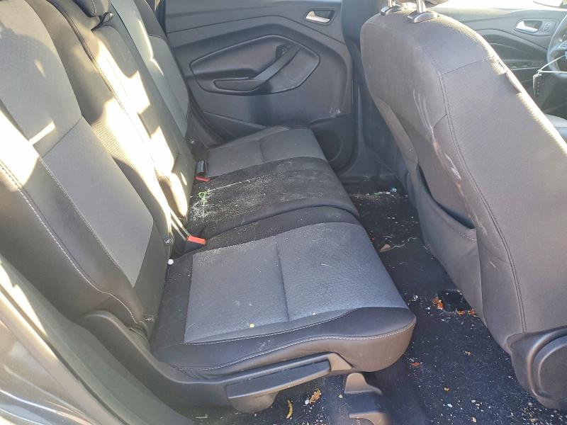 Photo 10 from auction – 2019 FORD ESCAPE with VIN 1FMCU0GD7KUC56542