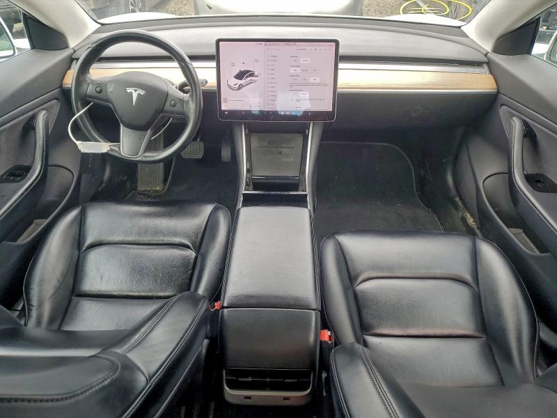 Photo 8 from auction – 2018 TESLA MODEL 3 with VIN 5YJ3E1EB9JF134250