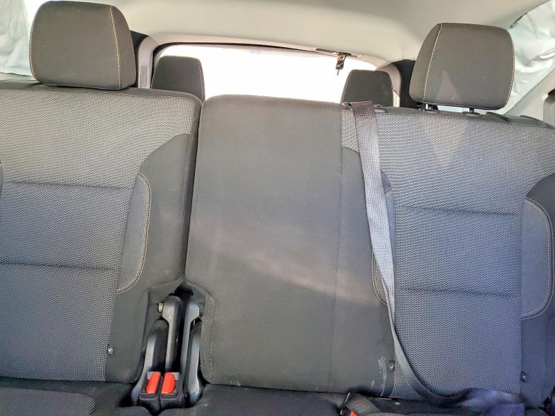 Photo 10 from auction – 2019 CHEVROLET TRAVERSE L with VIN 1GNERFKW3KJ253852