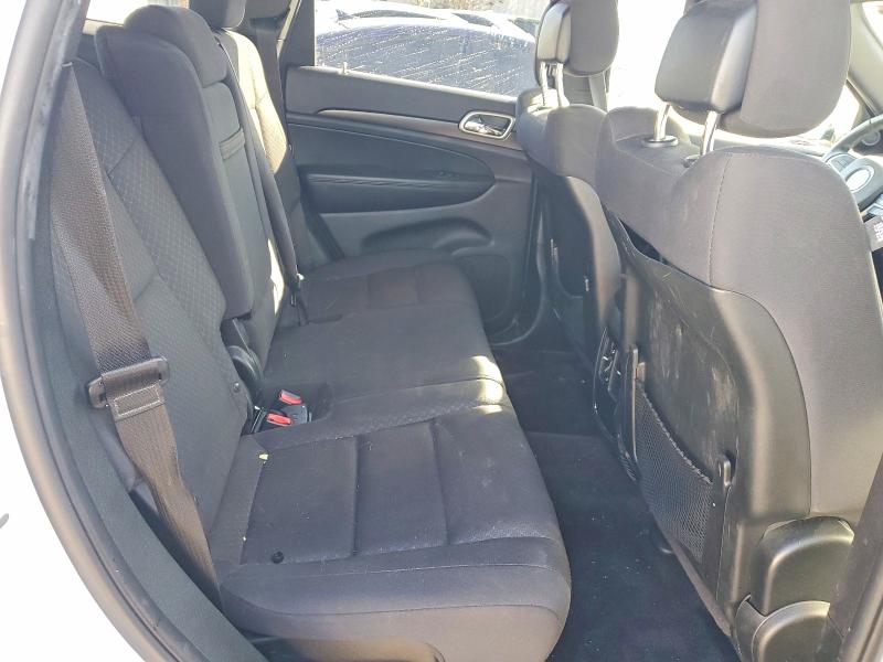 Photo 10 from auction – 2018 JEEP GRAND CHER with VIN 1C4RJFAG1JC303601