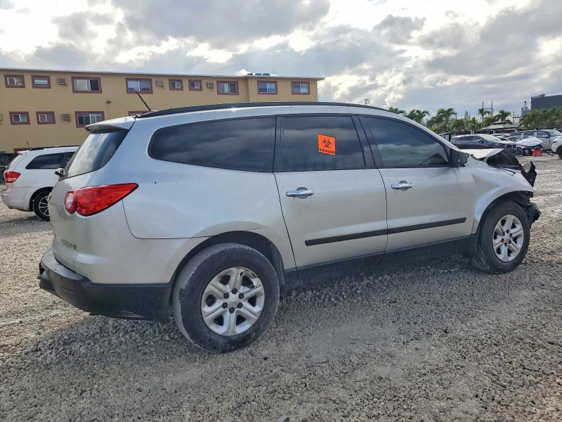 Photo 3 from auction – 2012 CHEVROLET TRAVERSE L with VIN 1GNKREED0CJ152146