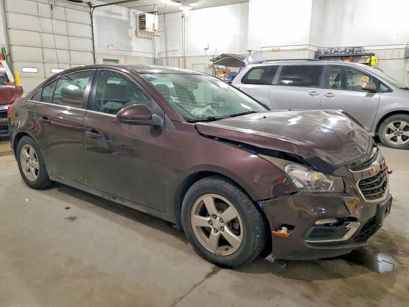Photo 4 from auction – 2015 CHEVROLET CRUZE LT with VIN 1G1PC5SB1F7114714