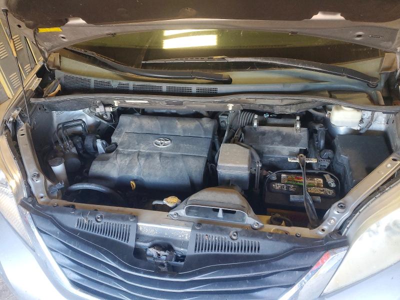 Photo 12 from auction – 2011 TOYOTA SIENNA with VIN 5TDKK3DC7BS148106