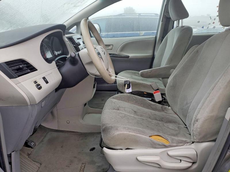 Photo 7 from auction – 2014 TOYOTA SIENNA with VIN 5TDZK3DC8ES410542