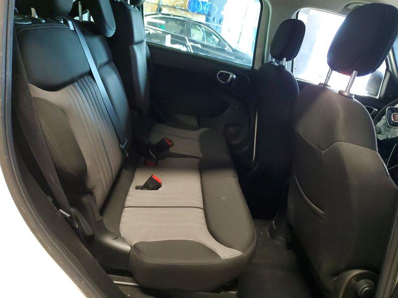 Photo 10 from auction – 2017 FIAT 500L with VIN ZFBCFAAH8HZ040035