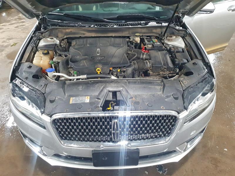 Photo 11 from auction – 2017 LINCOLN MKZ RESERV with VIN 3LN6L5FC6HR630421