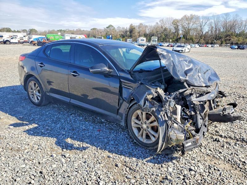Foto 4 de la subasta – 2013 KIA OPTIMA EX con VIN 5XXGN4A70DG135292