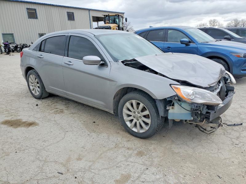 Photo 4 from auction – 2013 CHRYSLER 200 TOURIN with VIN 1C3CCBBB5DN763353