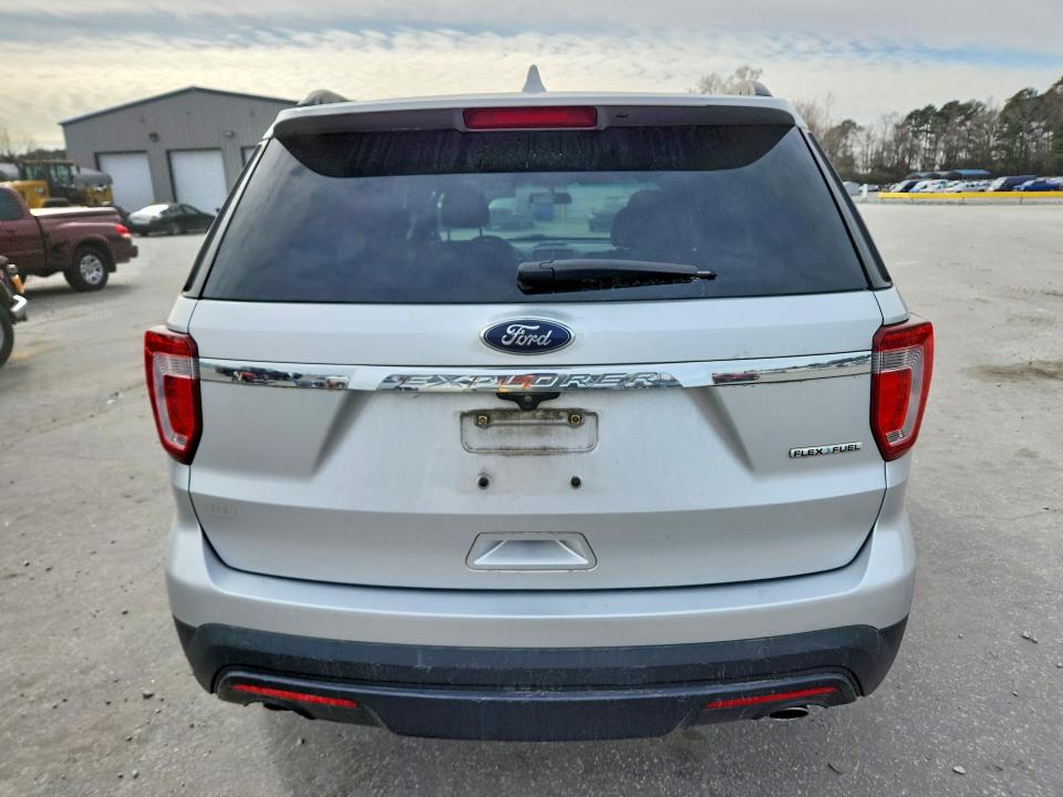 Photo 6 from auction – 2016 FORD EXPLORER with VIN 1FM5K7B89GGC81563