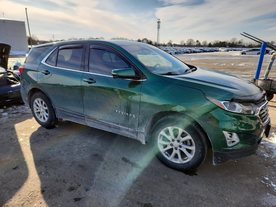Photo 4 from auction – 2018 CHEVROLET EQUINOX with VIN 2GNAXJEV1J6233413