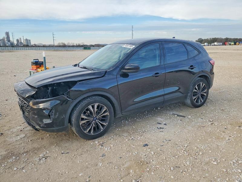 FORD ESCAPE SE 2022 with VIN 1FMCU0G61NUB87904 - Photo from auction