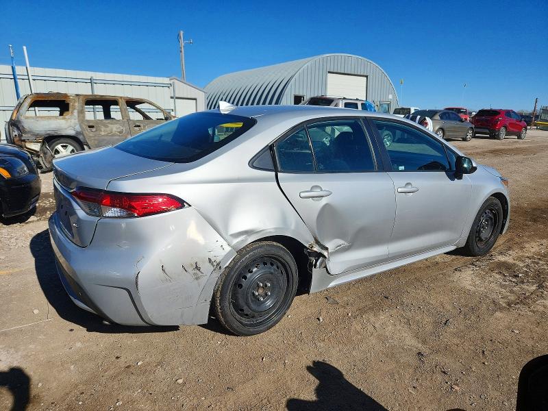 Photo 3 from auction – 2021 TOYOTA COROLLA LE with VIN 5YFEPMAE2MP177504