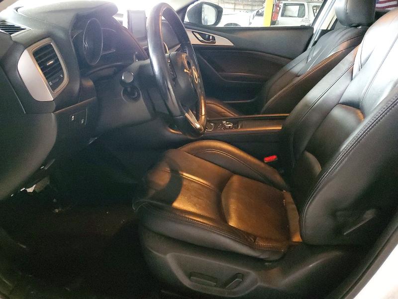 Photo 7 from auction – 2017 MAZDA 3 TOURING with VIN JM1BN1V75H1120484