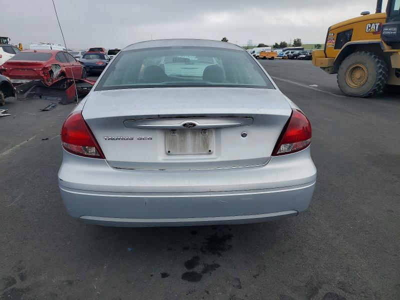 Photo 6 from auction – 2004 FORD TAURUS with VIN 1FAFP55S14G200207