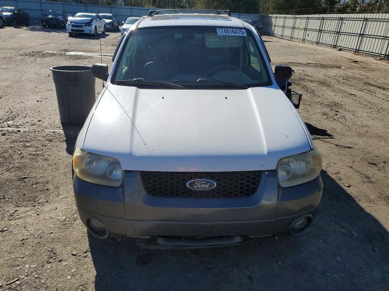 Photo 5 from auction – 2006 FORD ESCAPE XLT with VIN 1FMYU03156KA24461