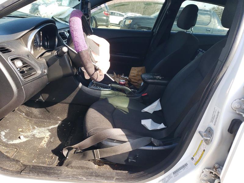 Photo 7 from auction – 2013 CHRYSLER 200 with VIN 1C3CCBAG1DN743176