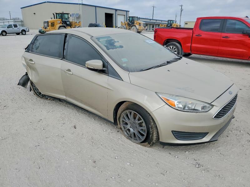Photo 4 from auction – 2017 FORD FOCUS with VIN 1FADP3F2XHL299200