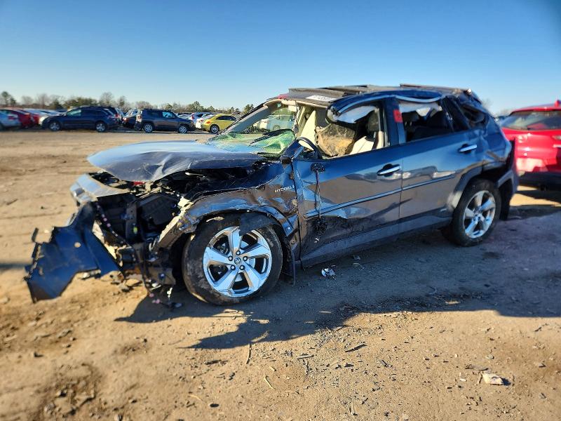 TOYOTA RAV4 2019 with VIN JTMDWRFV2KD505007 - Photo from auction