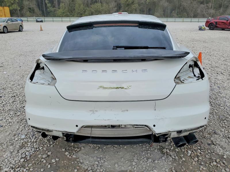 Photo 6 from auction – 2015 PORSCHE PANAMERA S with VIN WP0AD2A7XFL040559
