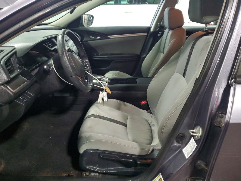 Photo 7 from auction – 2017 HONDA CIVIC LX with VIN 19XFC2F51HE081142
