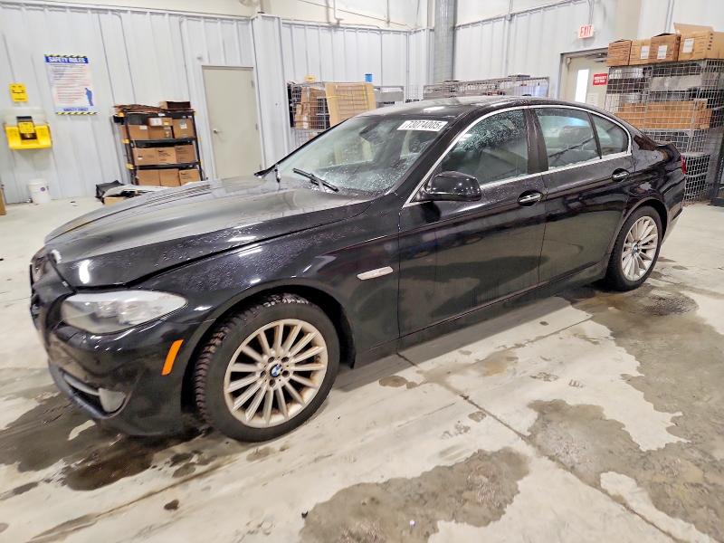 BMW 535 XI 2013 with VIN WBAFU7C53DDU68850 - Photo from auction