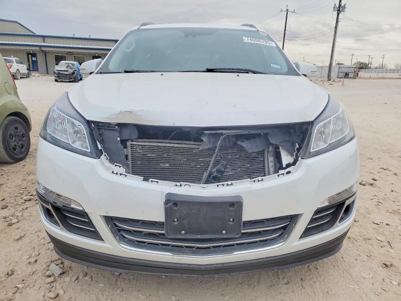 Photo 5 from auction – 2016 CHEVROLET TRAVERSE L with VIN 1GNKRJKD1GJ185997