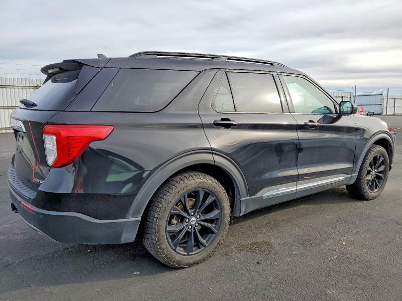 Photo 3 from auction – 2021 FORD EXPLORER X with VIN 1FMSK8DH8MGC09836